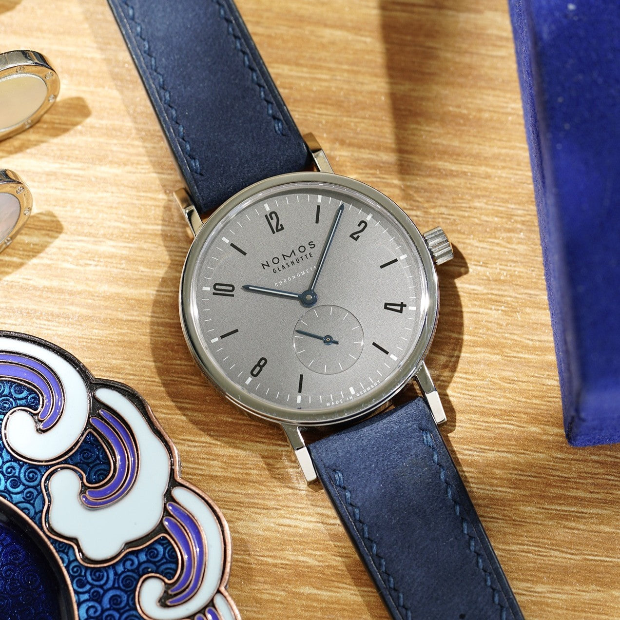 Nubuck Calf Leather Strap